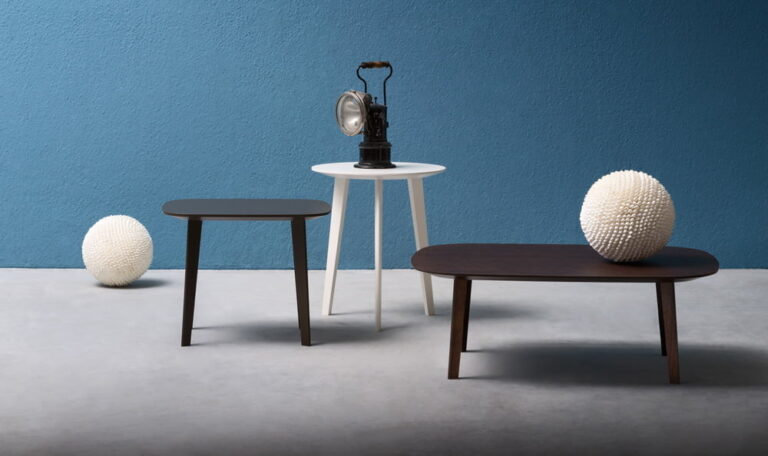 Italiski baldai kavos ir zurnalinis staliukas Life (2)