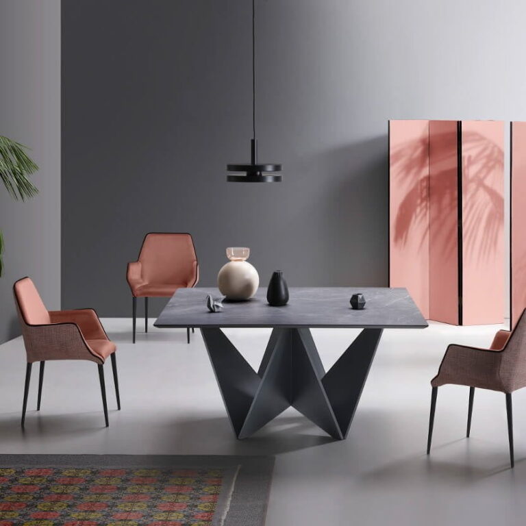 Tamsus valgomojo stalas Origami kampuotu metaliniu pagrindu, NATISA
