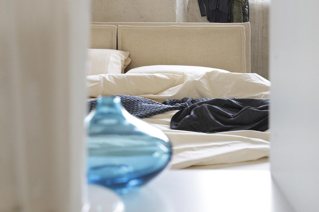 Noctis italiski miegamojo baldai lova KENNY (9)