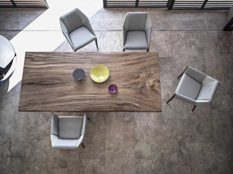 imperial-valgomojo-stalas