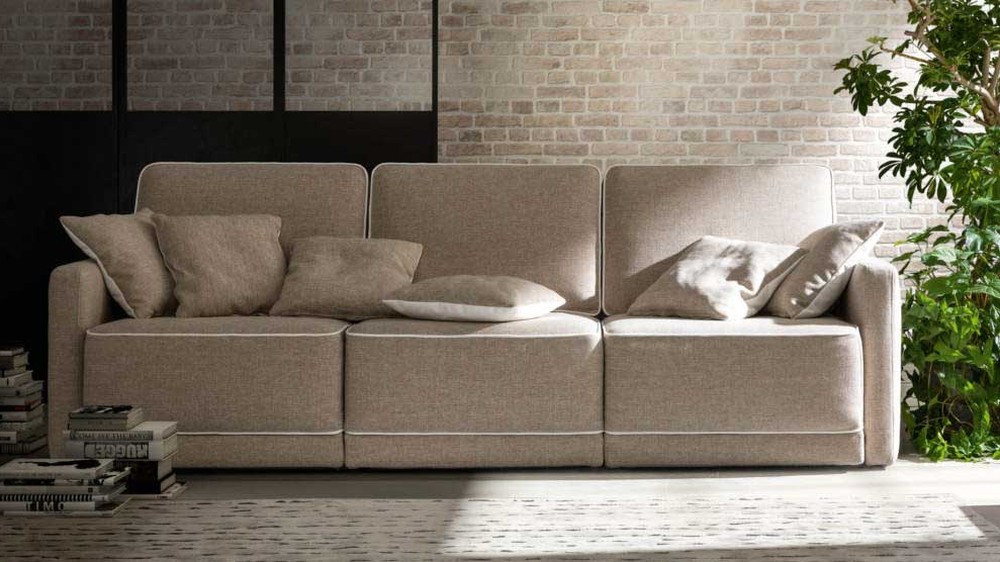 Lino audinio sofa Double prie plytų mūro sienos, SAMOA DIVANI