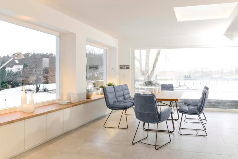 Vokiški baldai kėdė ARVA armrests (5)