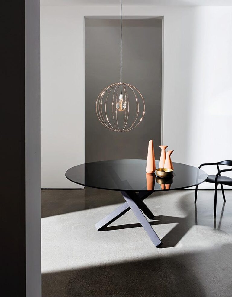 Valgomojo stalas Sovet Aikido apvalus stiklinis juodas