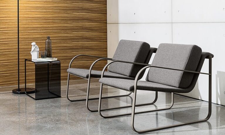 Fotelis Bugatti modernus