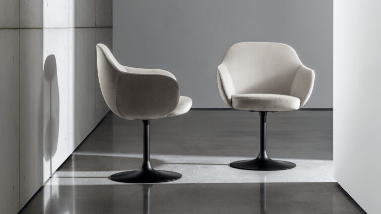 Kėdė Sovet Cadira Girevole moderni