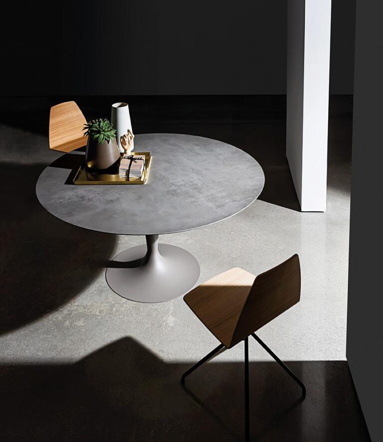 Valgomojo stalas Sovet Flute modernus marmurinis