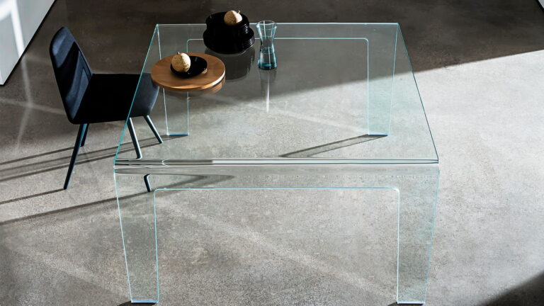 Valgomojo stalas Sovet Frog stiklinis modernus