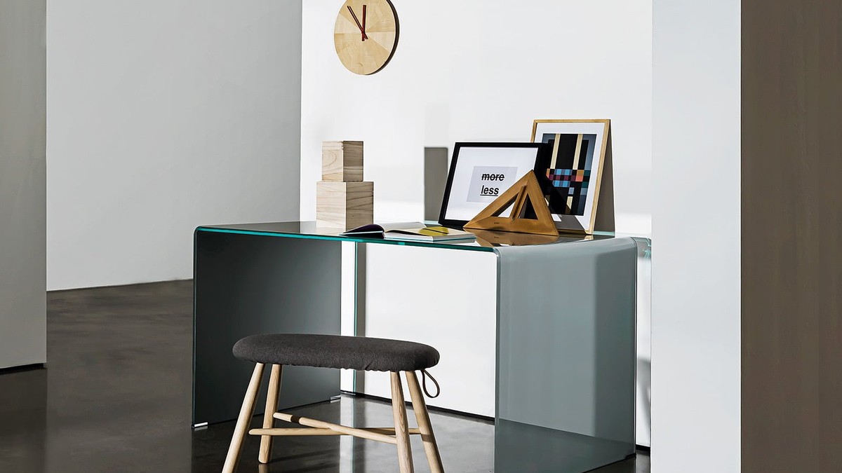 Darbo stalas Sovet Order modernus