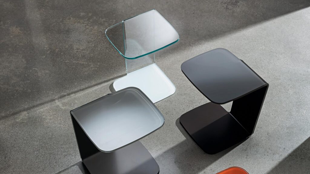 Šoninis staliukas Sovet Shell modernus itališkas