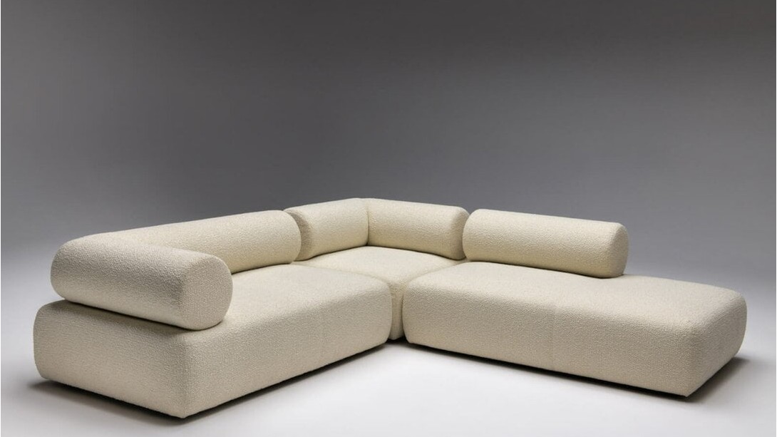 Kler kreminė bouclė kampinė sofa Cheers be porankių