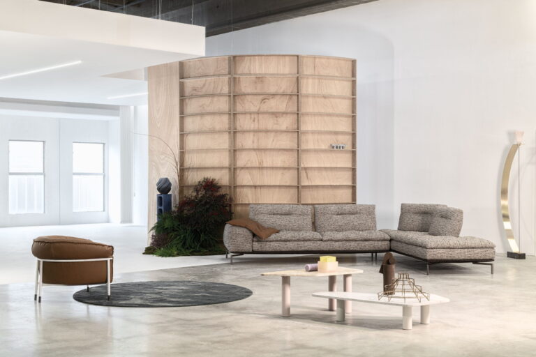 Carlton modulinis Cierre1972 kampas modernus 3