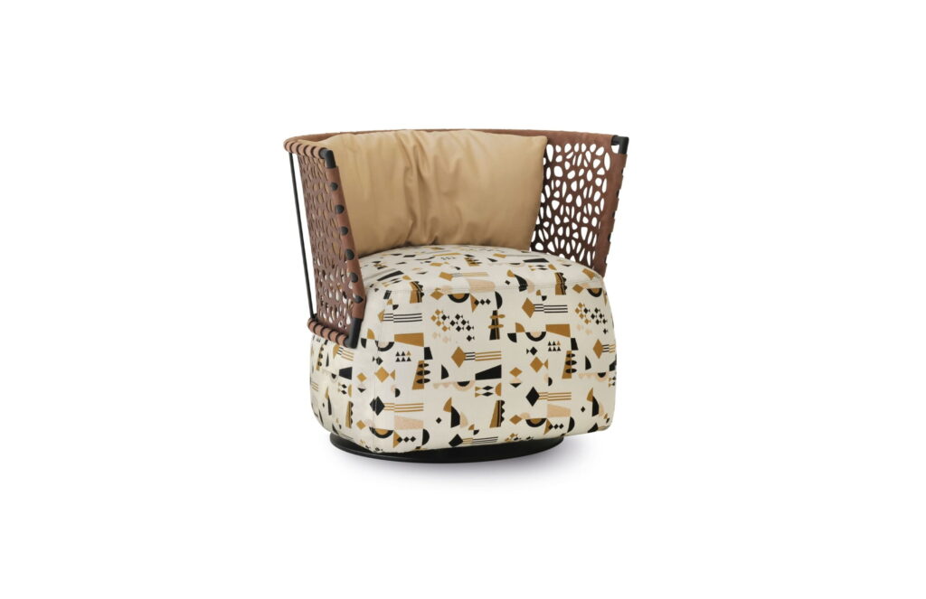 Cierre1972 fotelis Regis 2022 (2 modernus