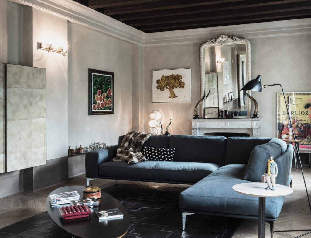 Cierre1972 modernus modulinis Aida kampas