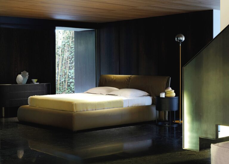 Moderni miegamojo lova Belt Cierre1972