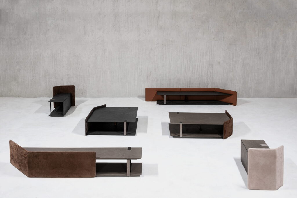 Modernus kavos staliukas Suite Cierre1972