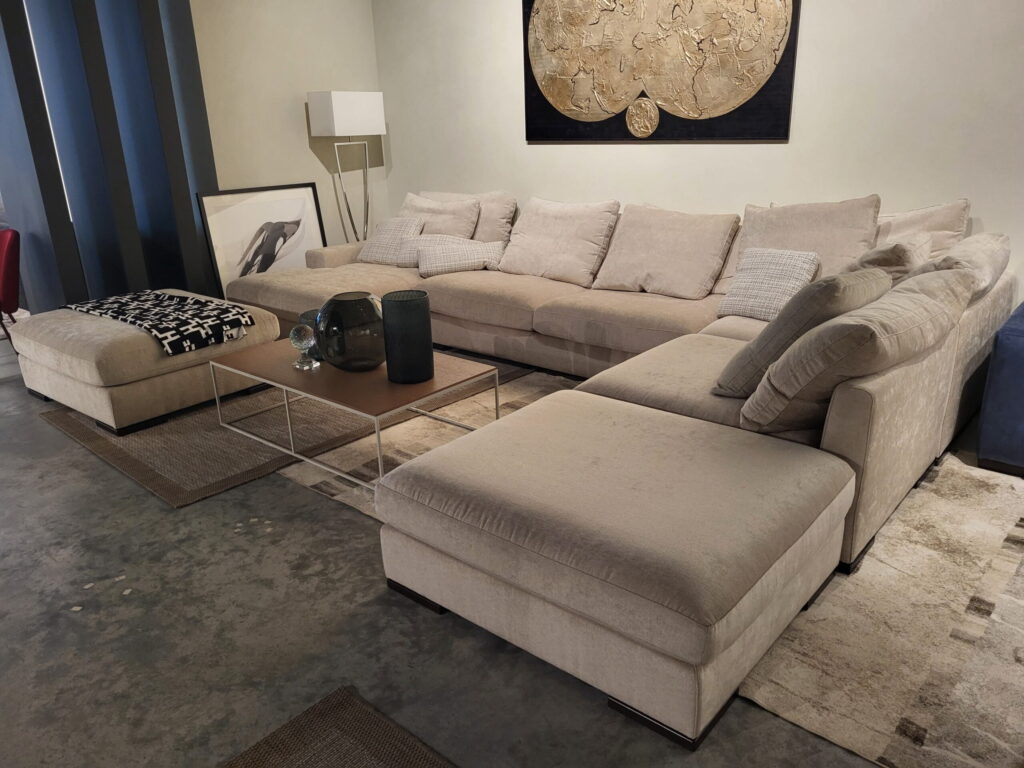 Modernus kampas Olta Avant minkštas pilkas (2) ekspozicija