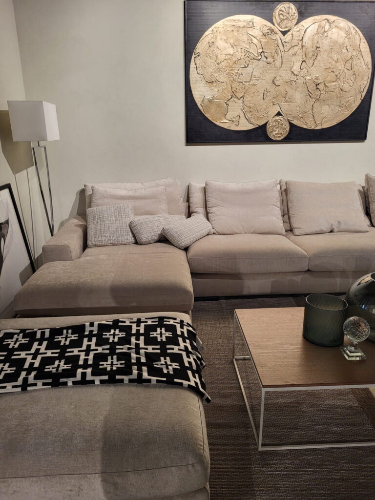 Modernus kampas Olta Avant minkštas pilkas (4) ekspozicija