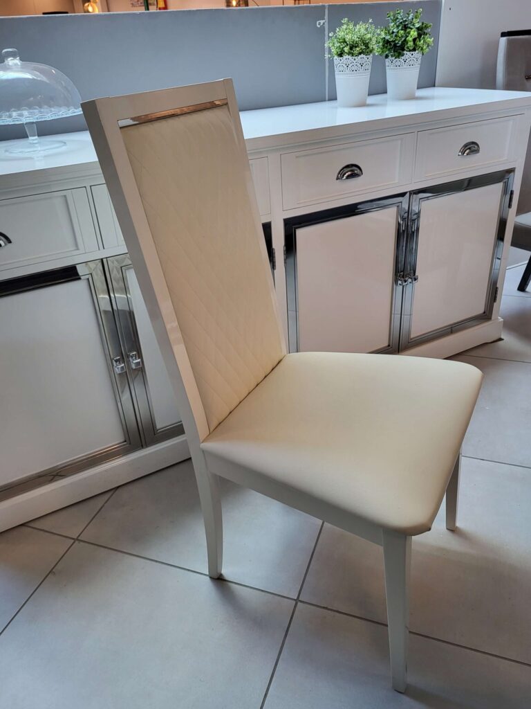 Itališka Camelgroup kėdė Ambra Day ekspozicija