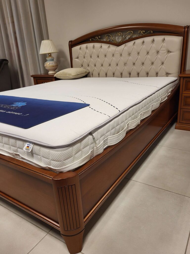 Klasikinė Camelgroup lova Nostalgia (2) ekspozicija