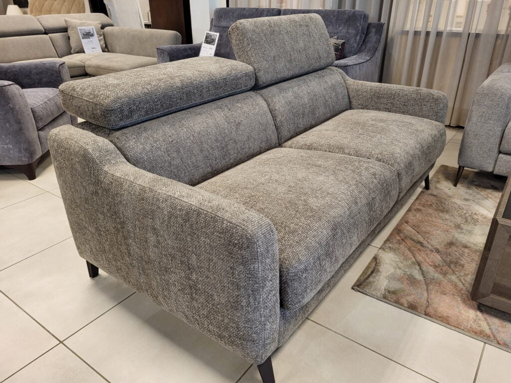 Minkšta sofa Vero Tulipano (3) ekspozicija