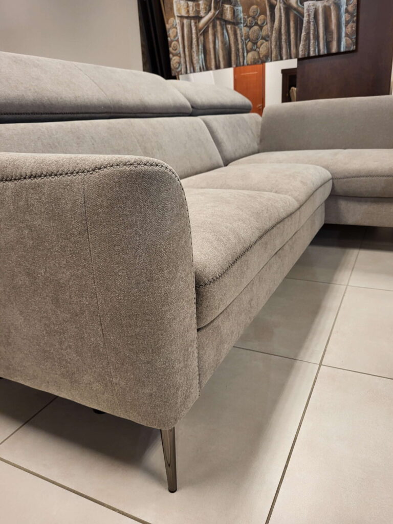 Patogus kampas Vero Dianthus ekspozicija