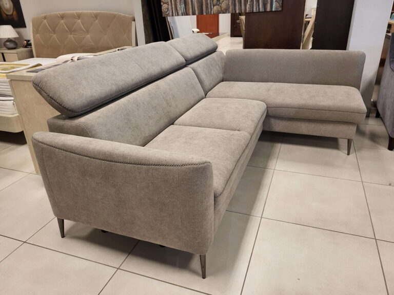 Pilkas Vero Dianthus kampas ekspozicija