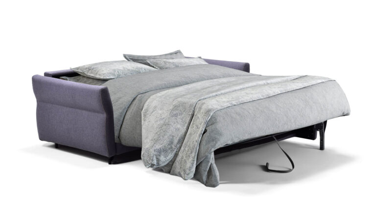 Family Bedding sofa lova itališka Smile  su miegamo mechanizmu išskleista