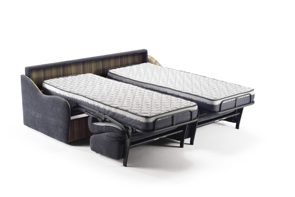 Moderni sofa lova Wave itališka Family Bedding (3) su miegamo mechanizmu išskleista