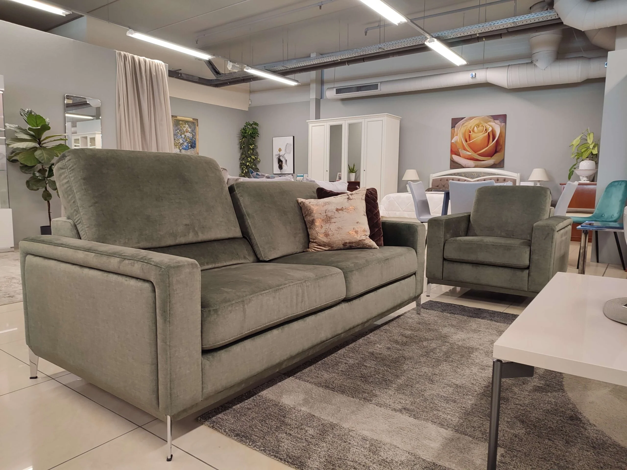 Moderni sofa su foteliu Kler Can-can iš ekspozicijos