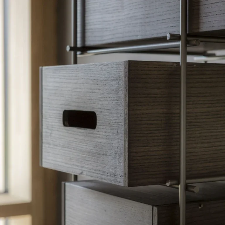 MOGG MANOLO batų lentyna 1