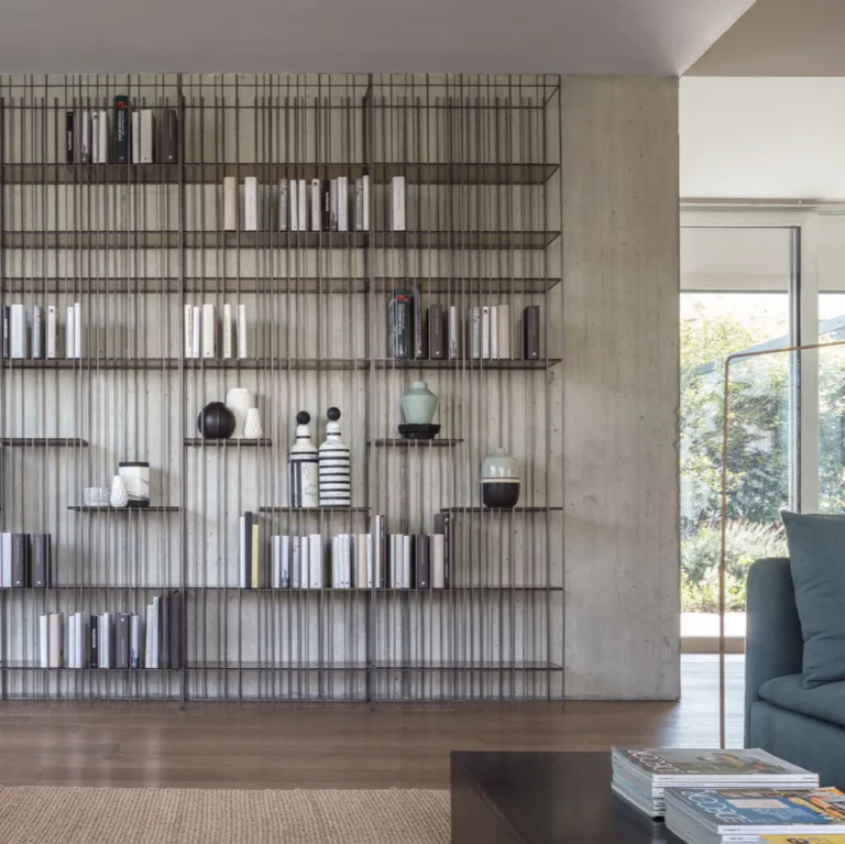 MOGG METRICA knygų lentyna 11