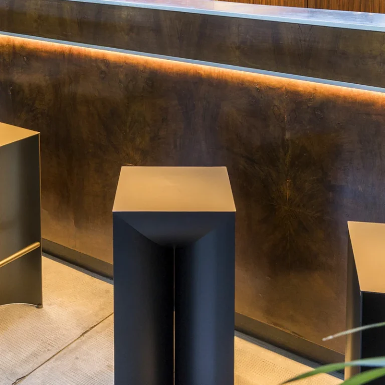 MOGG UCCIO pusbario kėdė 5