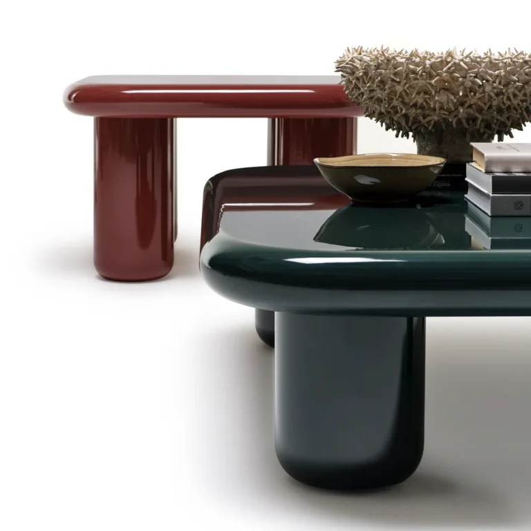 Mogg_bilbao_ kavos ir zurnalinis staliukas 1