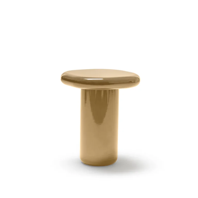 Mogg_bilbao_ kavos ir zurnalinis staliukas 9