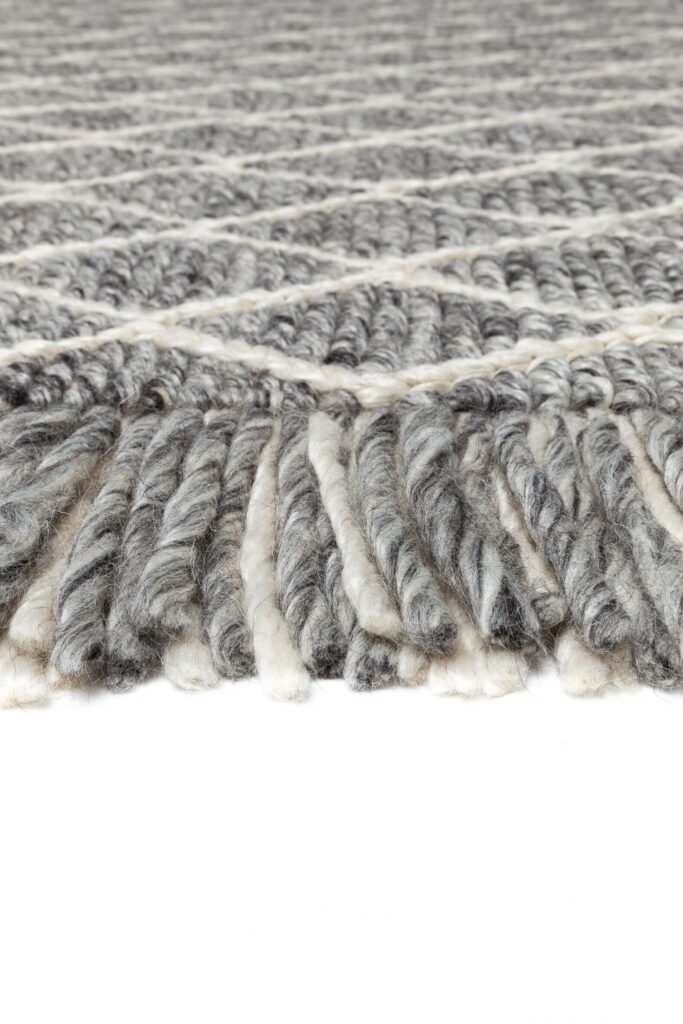 Modernus Kilimas Ligne Pure MERGE