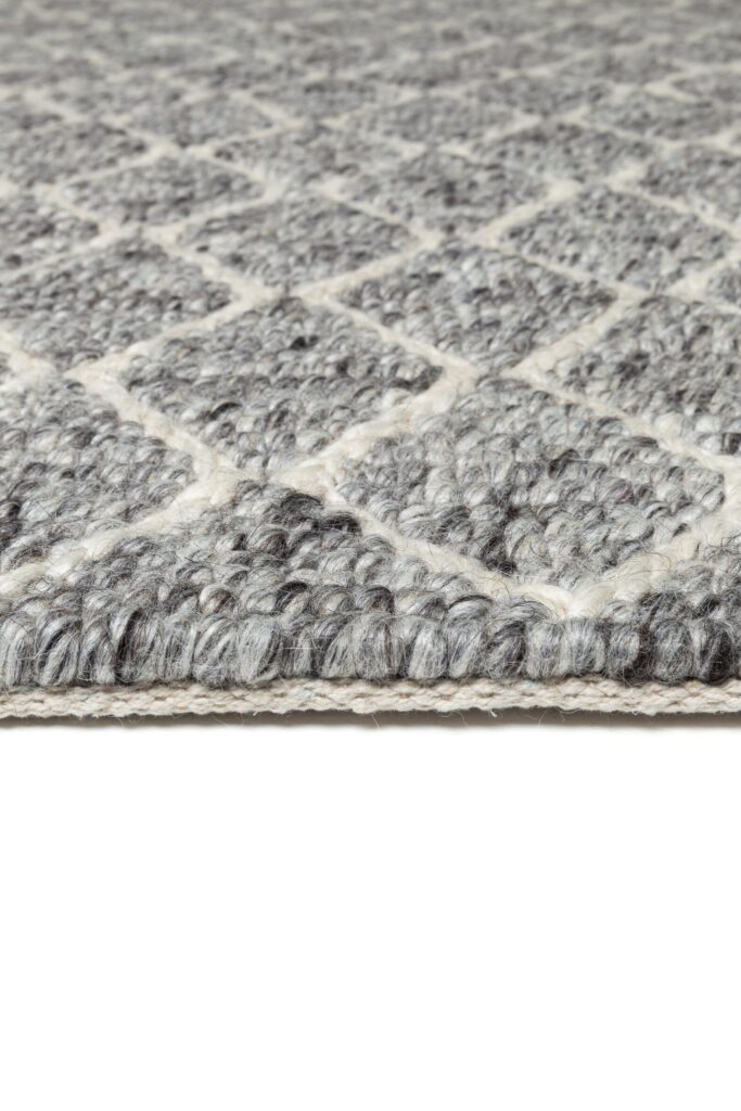 Modernus Kilimas Ligne Pure MERGE