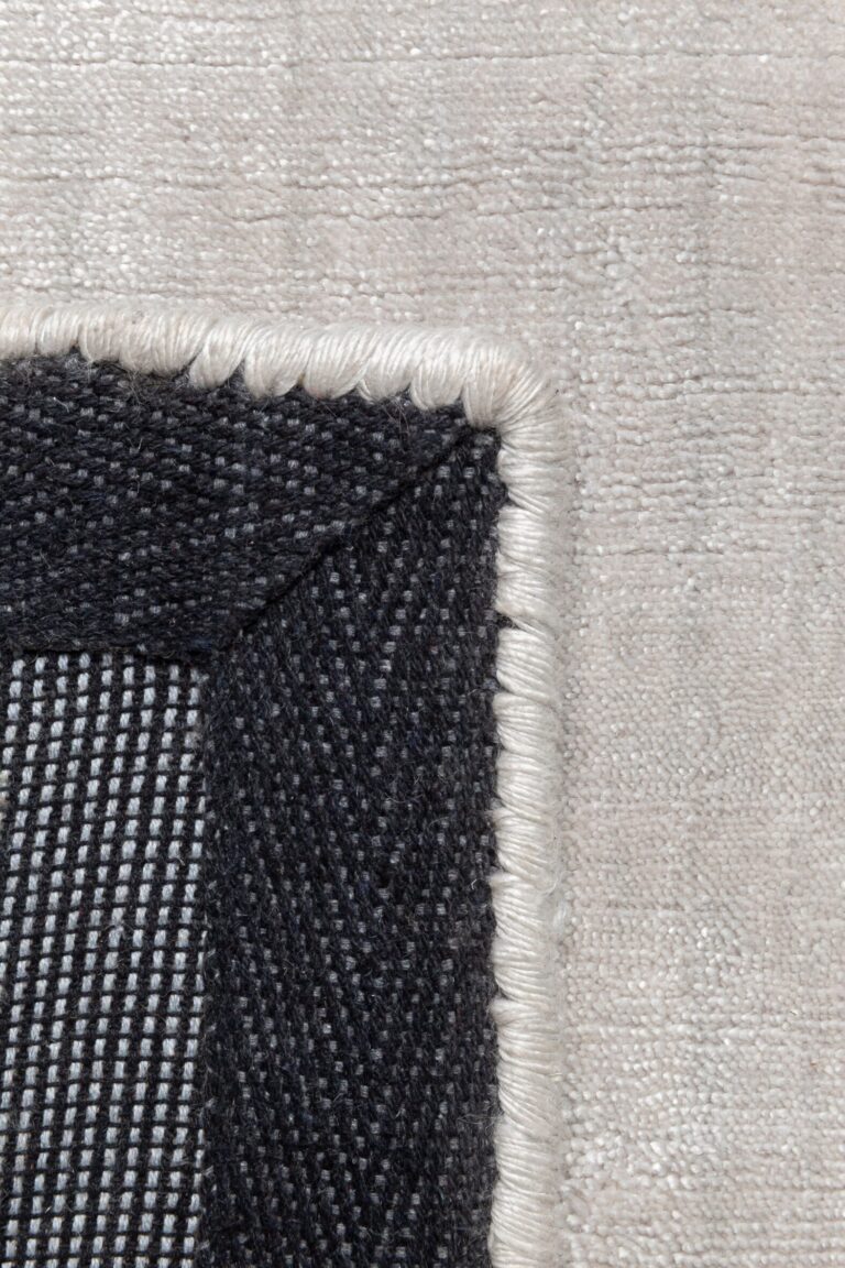 Modernus  Kilimas Ligne Pure GLOW