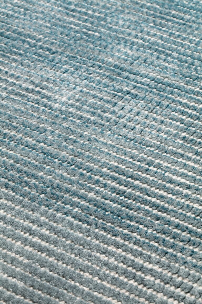 Modernus Kilimas Ligne Pure DEW