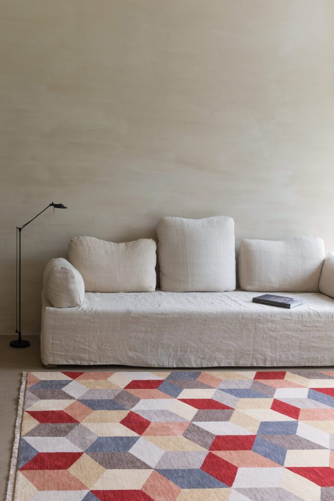 Modernus Kilimas Ligne Pure CUBE