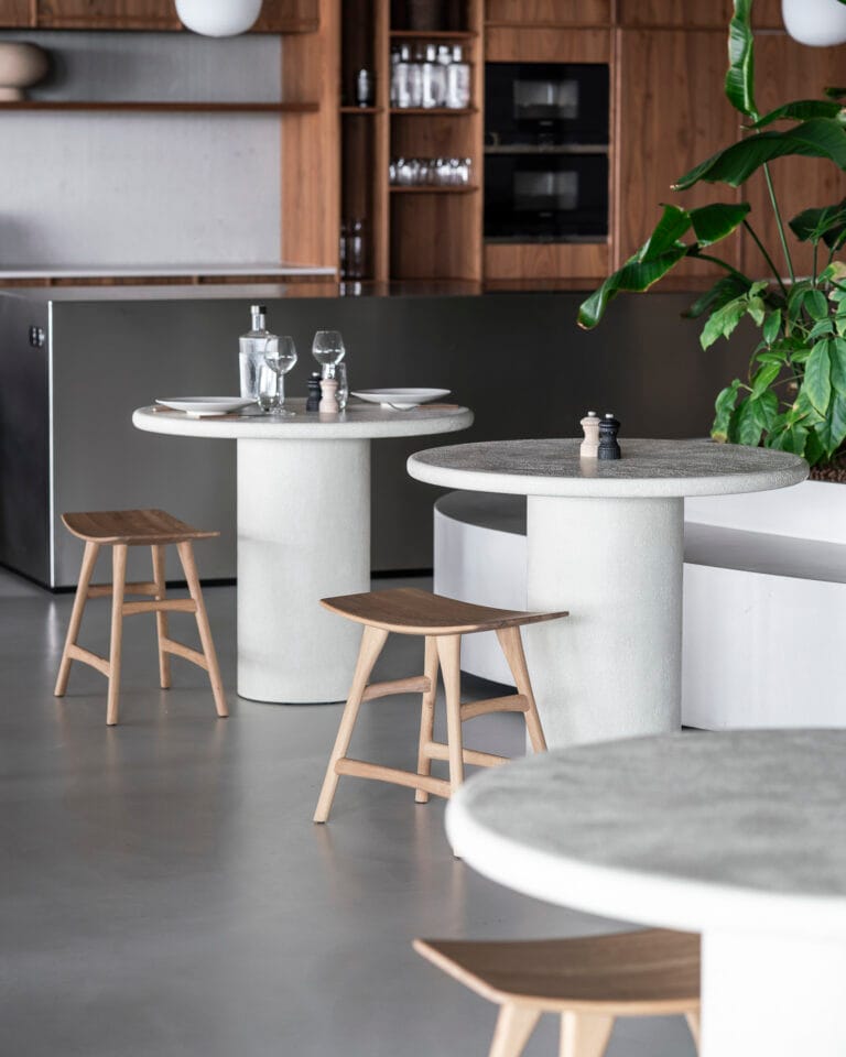 26422 Valgomojo stalas Elements ilgis 90 cm plotis cm ir aukštis 76 cm apvalus (34)