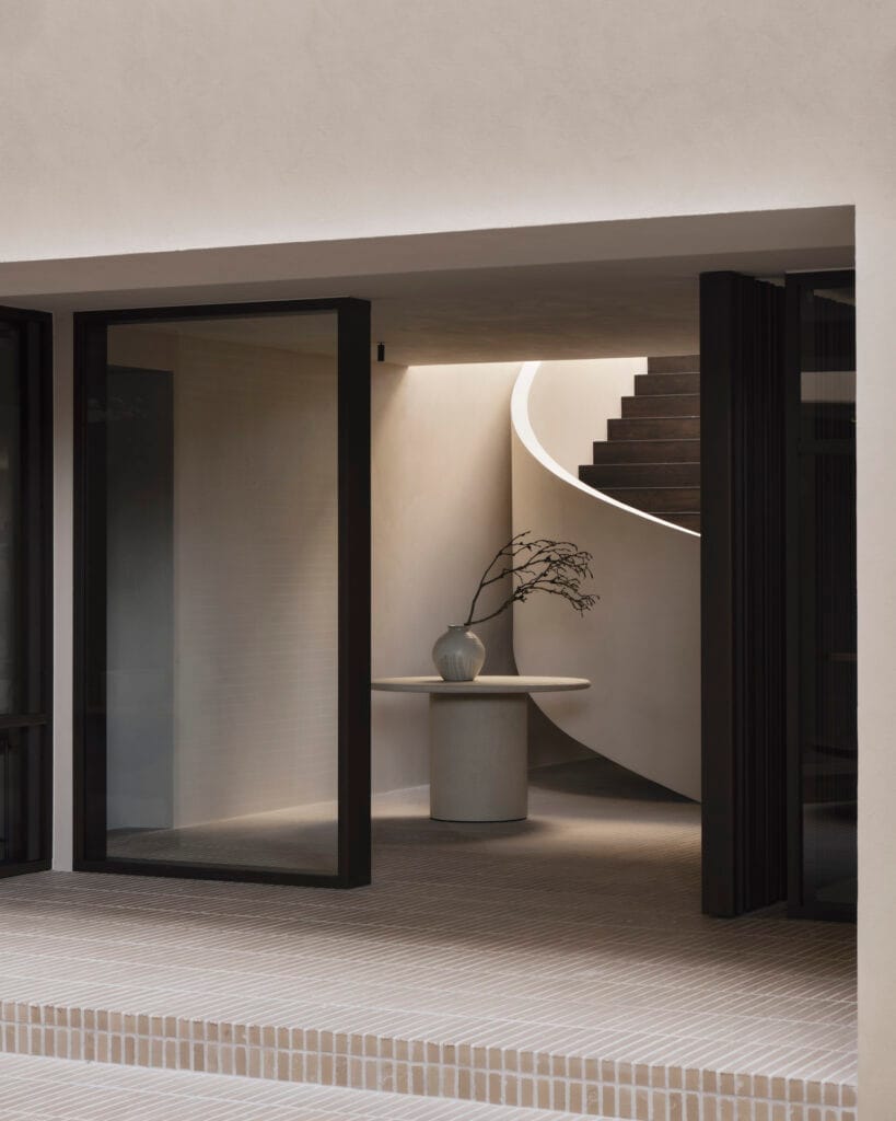 26423 Valgomojo stalas Elements 125cm ilgis 125 cm plotis 76 cm aukštis apvalus (33)