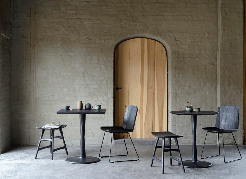 50011 Itališkas Modernus Valgomojo stalas Torsion medinis juodas plotis 70 cm (12)