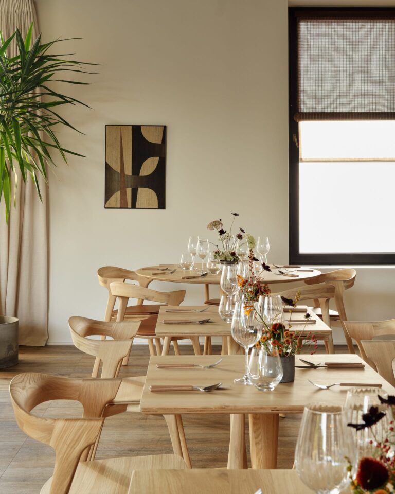 50021 Baro stalas Torsion 70x70x76h cm (33)