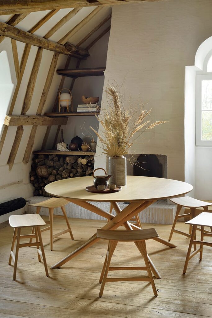 50545 Valgomojo stalas Mikado 150 cm ilgis 150 cm plotis 76 cm aukštis apvalus (8)