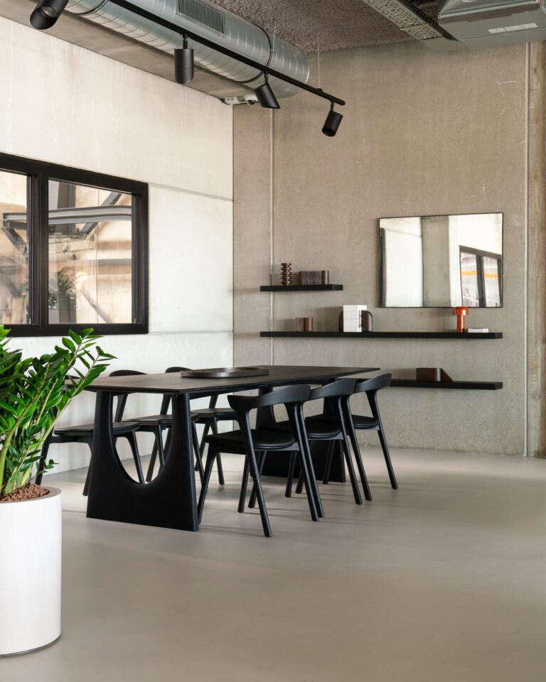 53058 Medinis Itališkas Valgomojo stalas Geometric ilgis 220 cm plotis 100 cm (28)