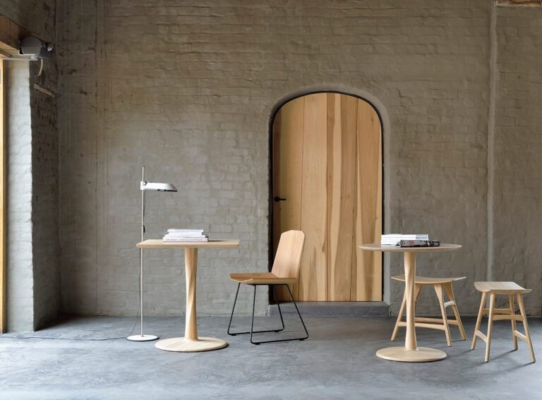 Modernus apvalus medinis Valgomojo ir baro stalas Torsion 50017 (13)