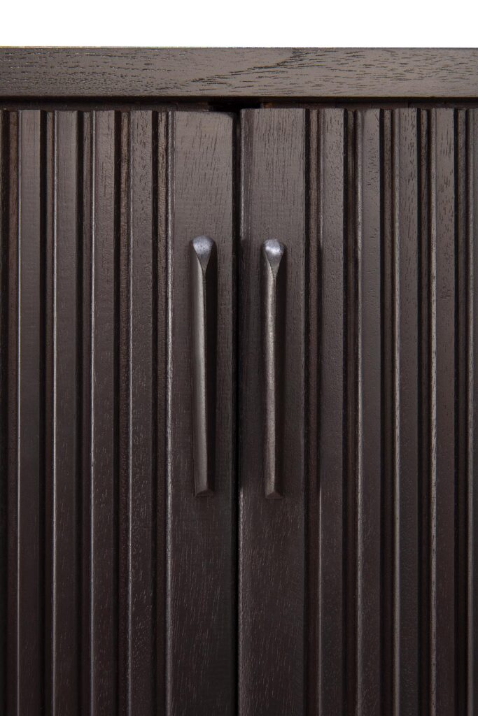 10051 Svetainės komoda Roller Max 224x45x80h cm juoda prabangi ant kojelių (43)