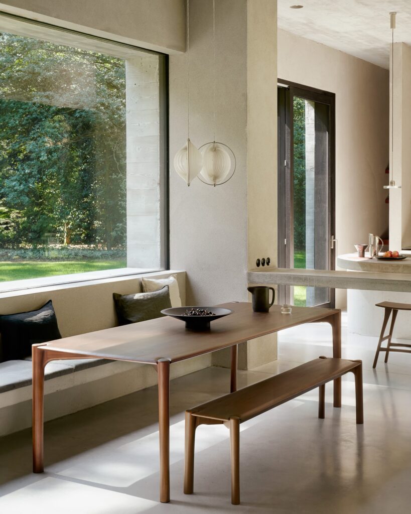 11554 Suoliukas PI 186x35x46h cm (2)