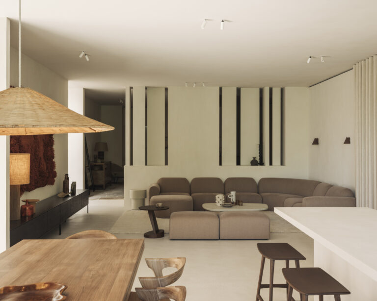 12254 Tv spintelė Grooves 242x45x53h cm (5)