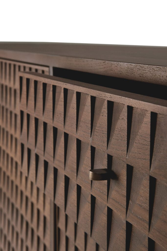 15346 Svetainės komoda Sono 172x48x87h cm tamsiai rudas medis tekstūruota (18)